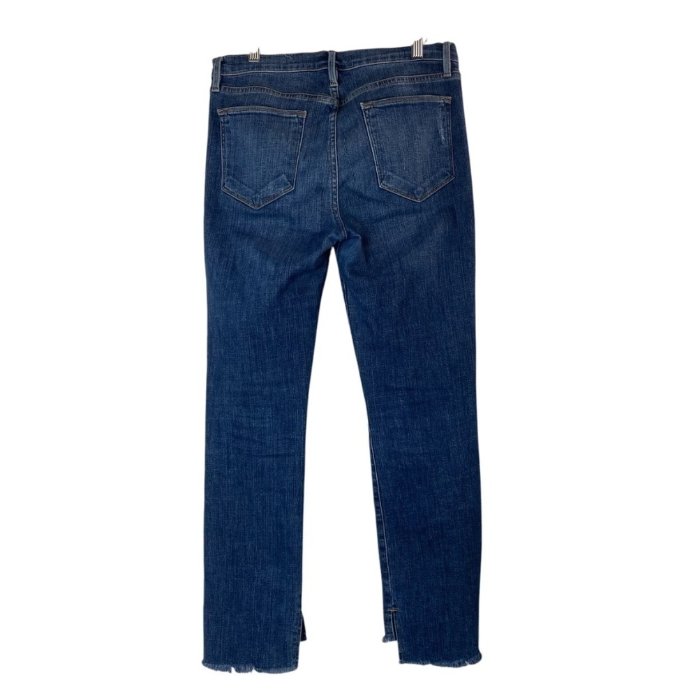FRAME 'Le High Straight' High Rise Staggered Hem Jeans in Carroll Wash Size 28 - Picture 4 of 10